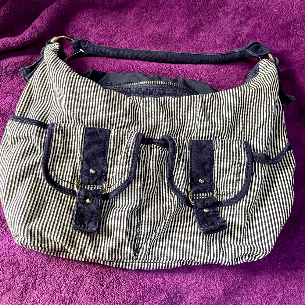 Cute Medium American Eagle Outfitters denim Shoulder bag.